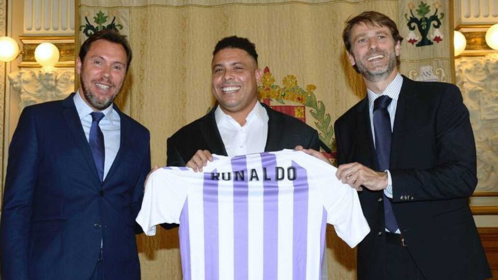 Presentación Ronaldo Nazario Rich results on Google´s SERP when searching for "Real Valladolid" and "Ronaldo" and "La Liga" and "Oscar Puente"