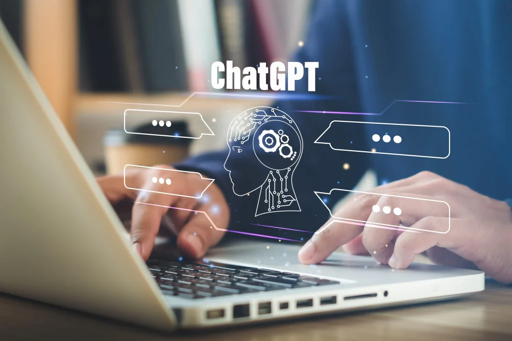 ChatGPT ya es utilizado por algunas empresas como H&M y Adobe.