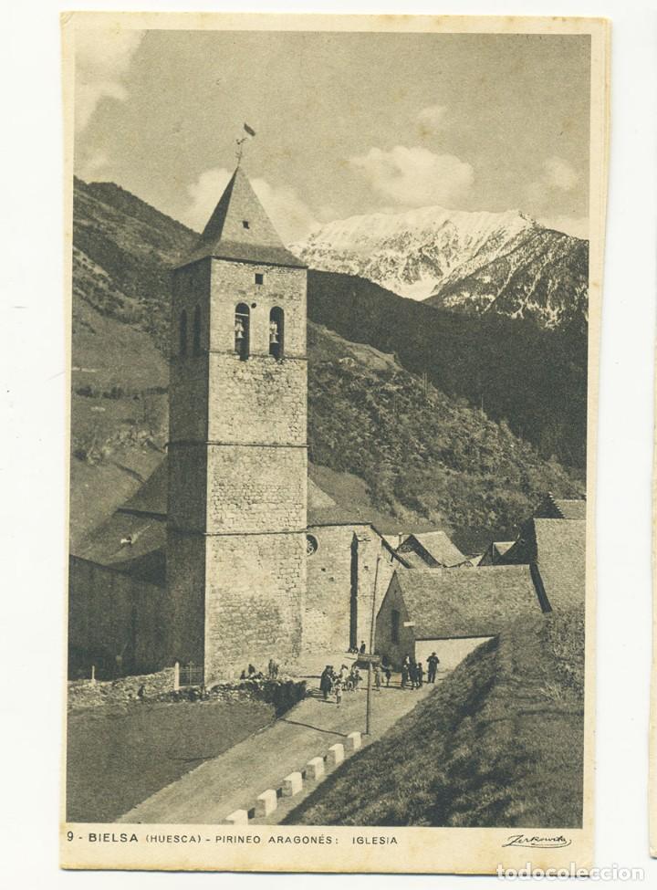 Iglesia Parroquial de Santa Elena ubicada en el pueblo aragonés de Bielsa. Fotografía anterior a 1950. 