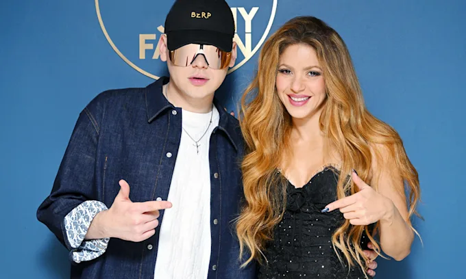 ALT: Bizarrap y Shakira entre los ganadores de los Latin Grammys