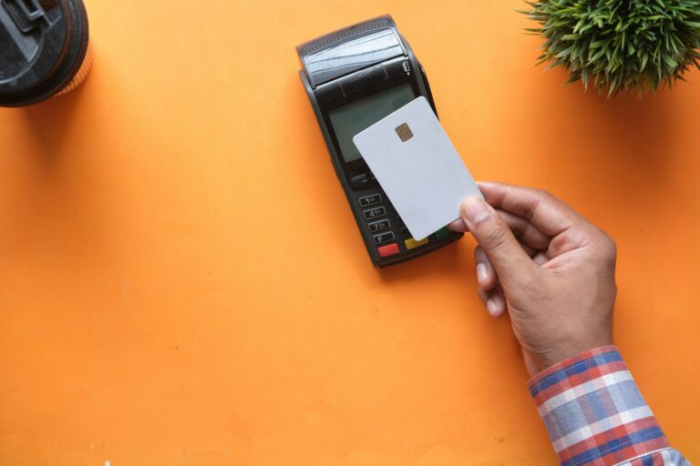 Los renglones torcidos de Revolut y la comunicación de una caída